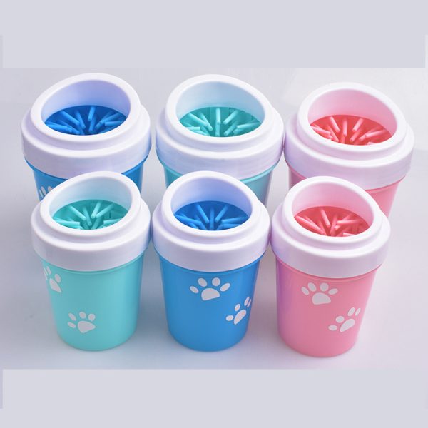 7dc68e46-ad0f-43d5-bfca-14b2cac499f9.jpg Dog Paw Cleaner – 7 Easy Reasons Pet Owners Love PawShine™